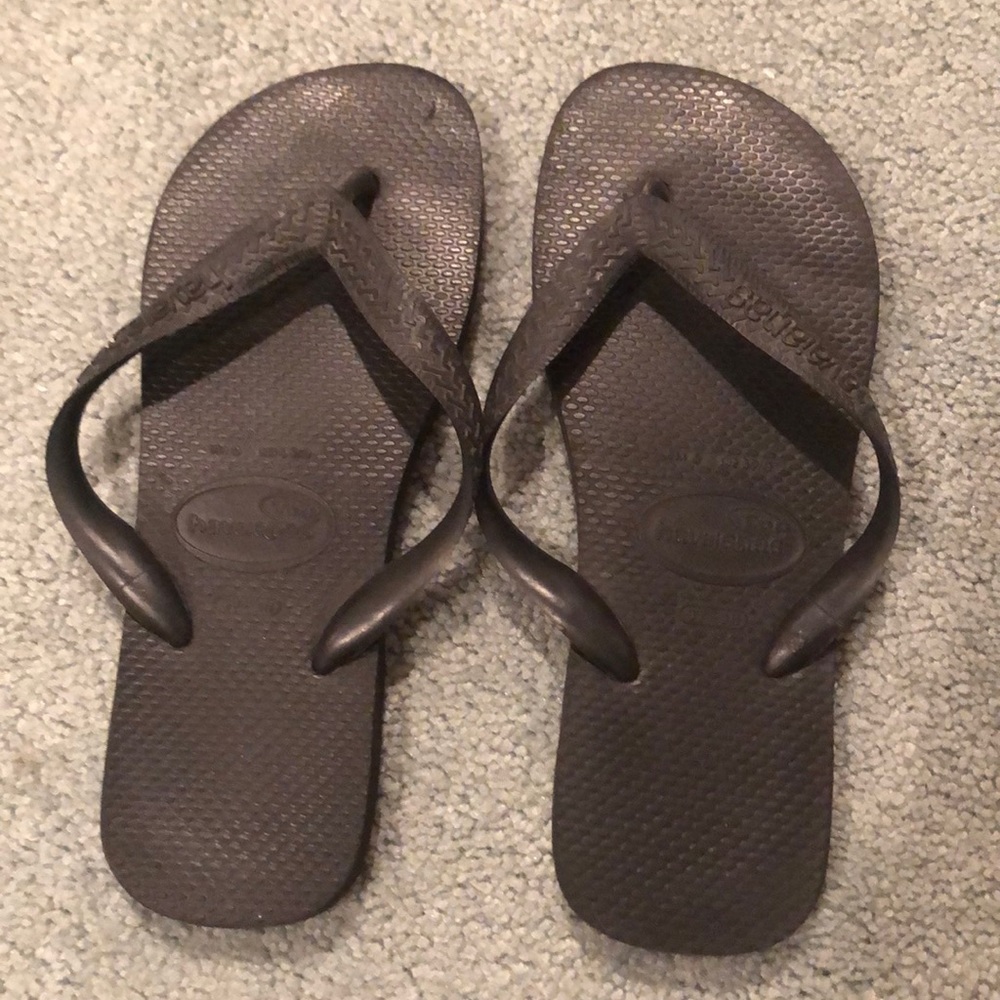 black havianas